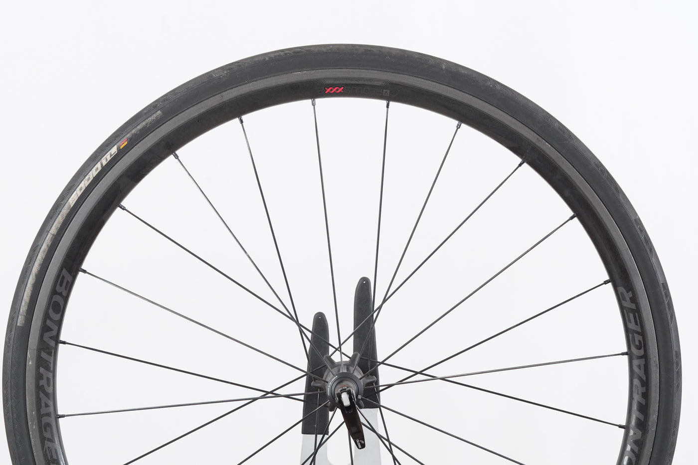 REAR Bontrager XXX 2 TLR Carbon Clincher Rim Brake Wheel Shimano/SRAM 11 Speed