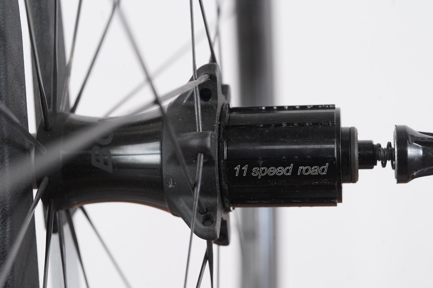 REAR Bontrager XXX 2 TLR Carbon Clincher Rim Brake Wheel Shimano/SRAM 11 Speed