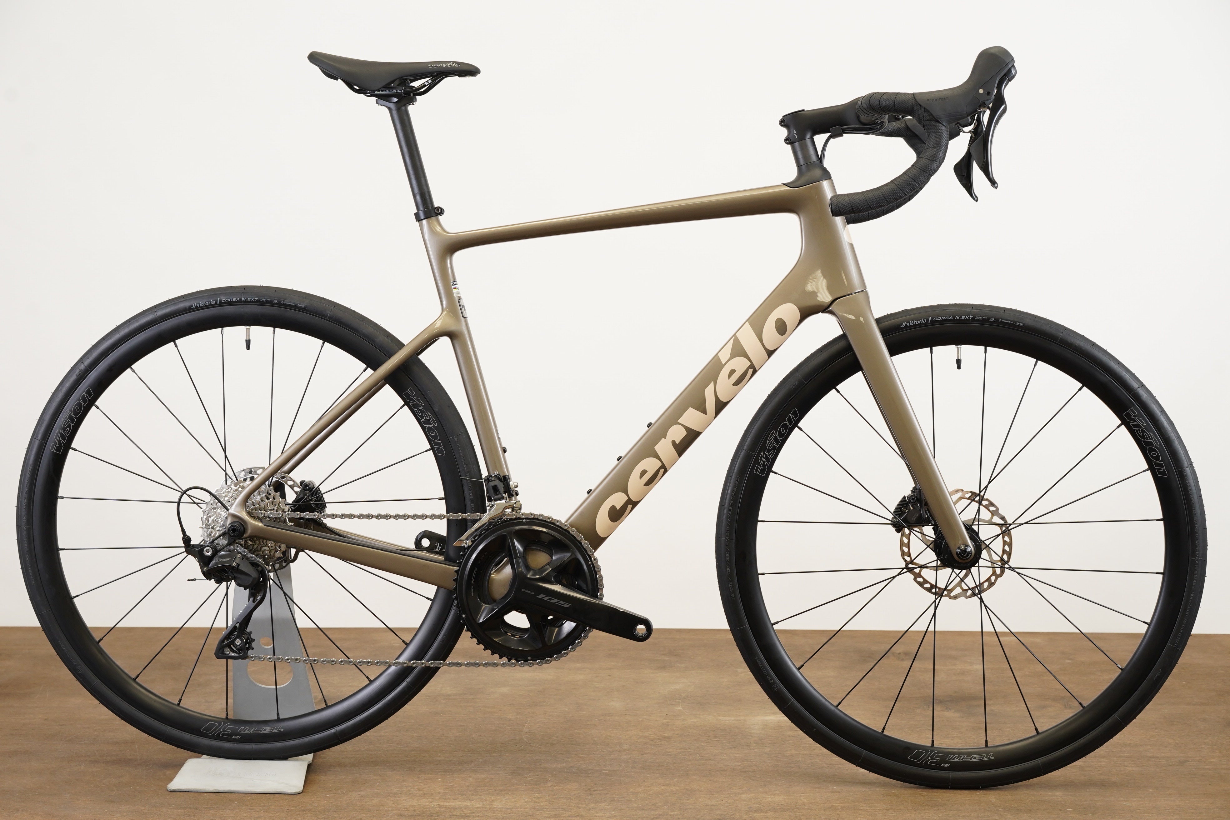 2026 56cm Cervelo Caledonia Mocha Shimano 105 R7120 Carbon Disc