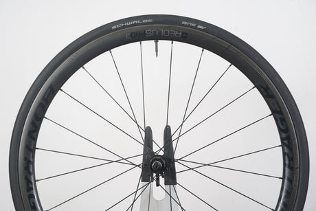 Bontrager Aeolus Pro 3 TLR Carbon Tubeless Clincher Rim Brake Wheelset 11 Speed