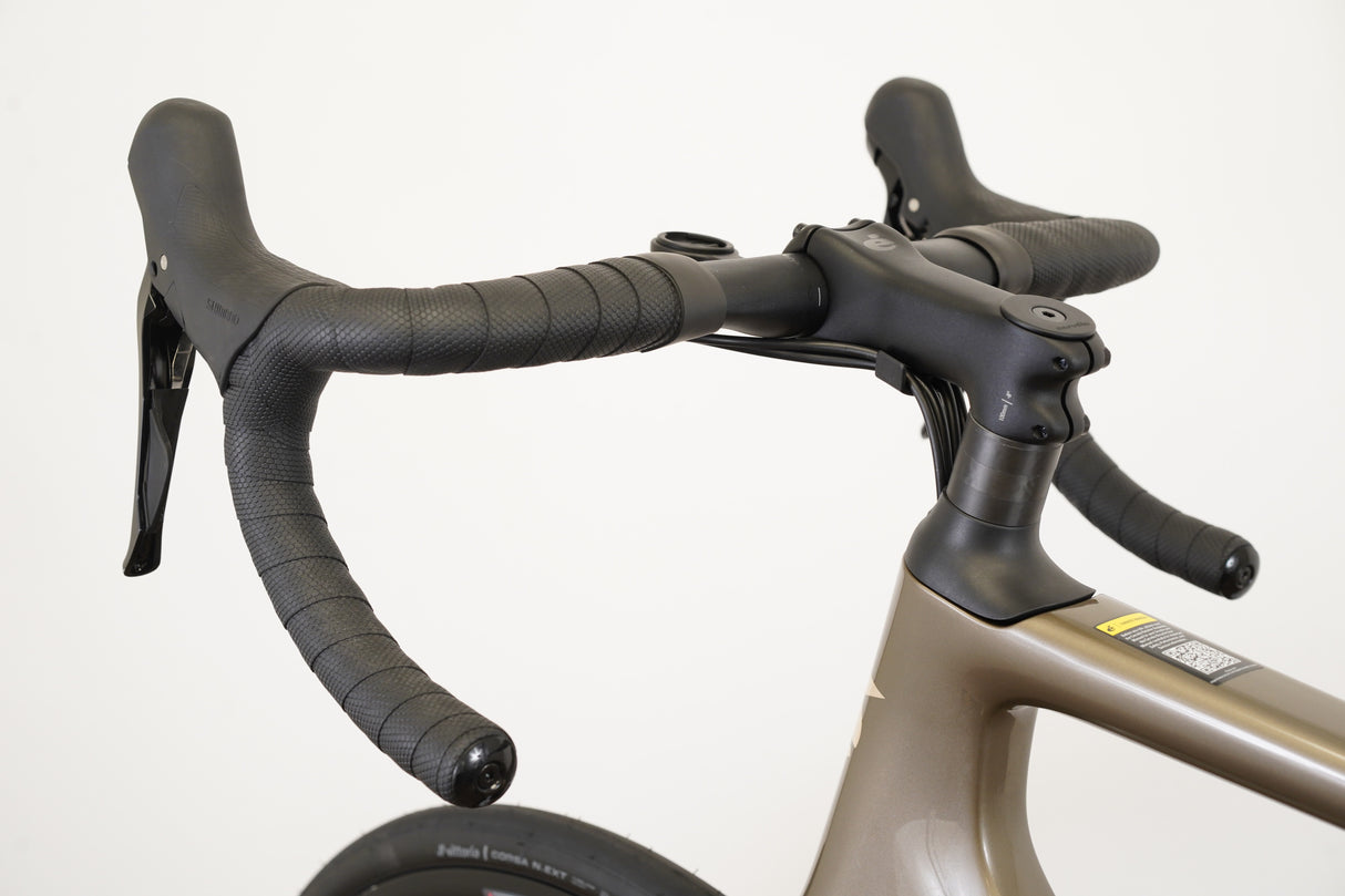 2026 56cm Cervelo Caledonia Mocha Shimano 105 R7120 Carbon Disc Brake Road Bike