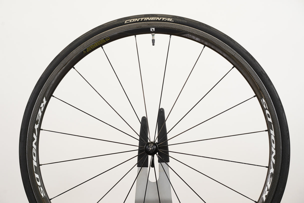 Reynolds Attack Carbon Clincher Rim Brake Wheelset Shimano/SRAM 11 Speed