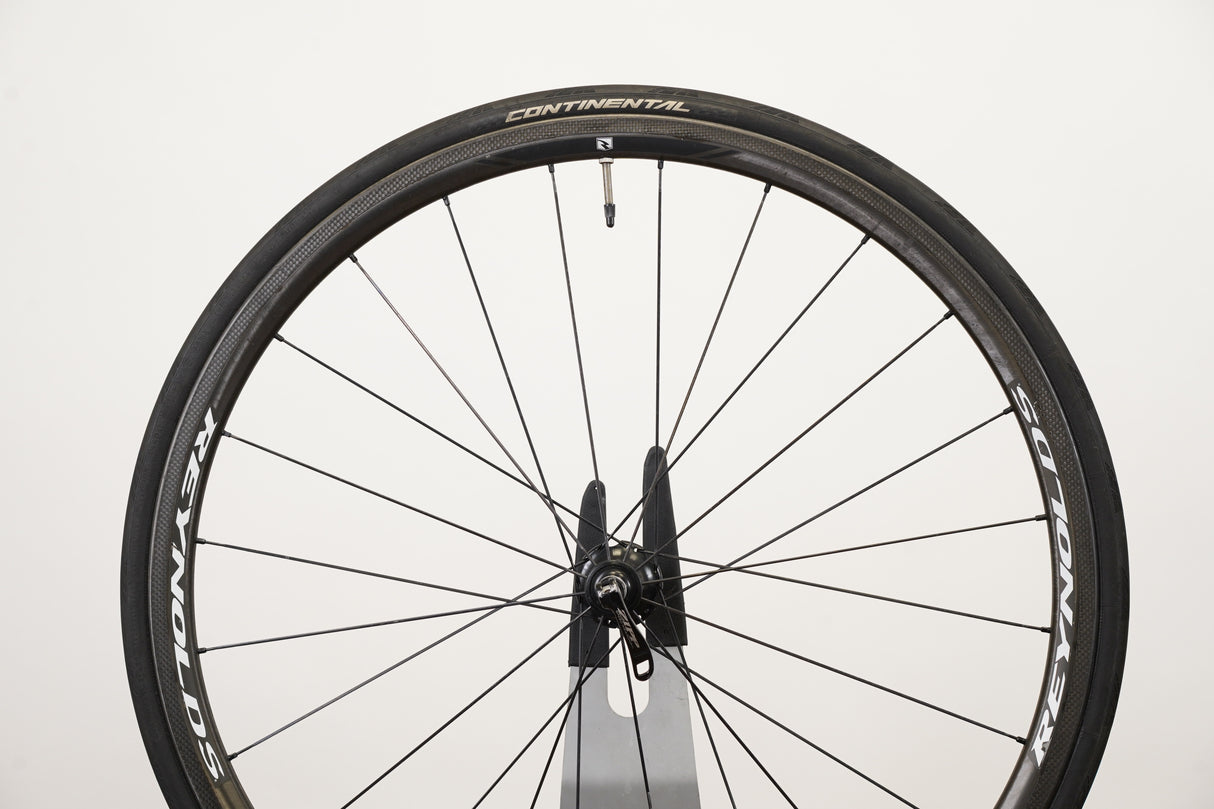 Reynolds Attack Carbon Clincher Rim Brake Wheelset Shimano/SRAM 11 Speed