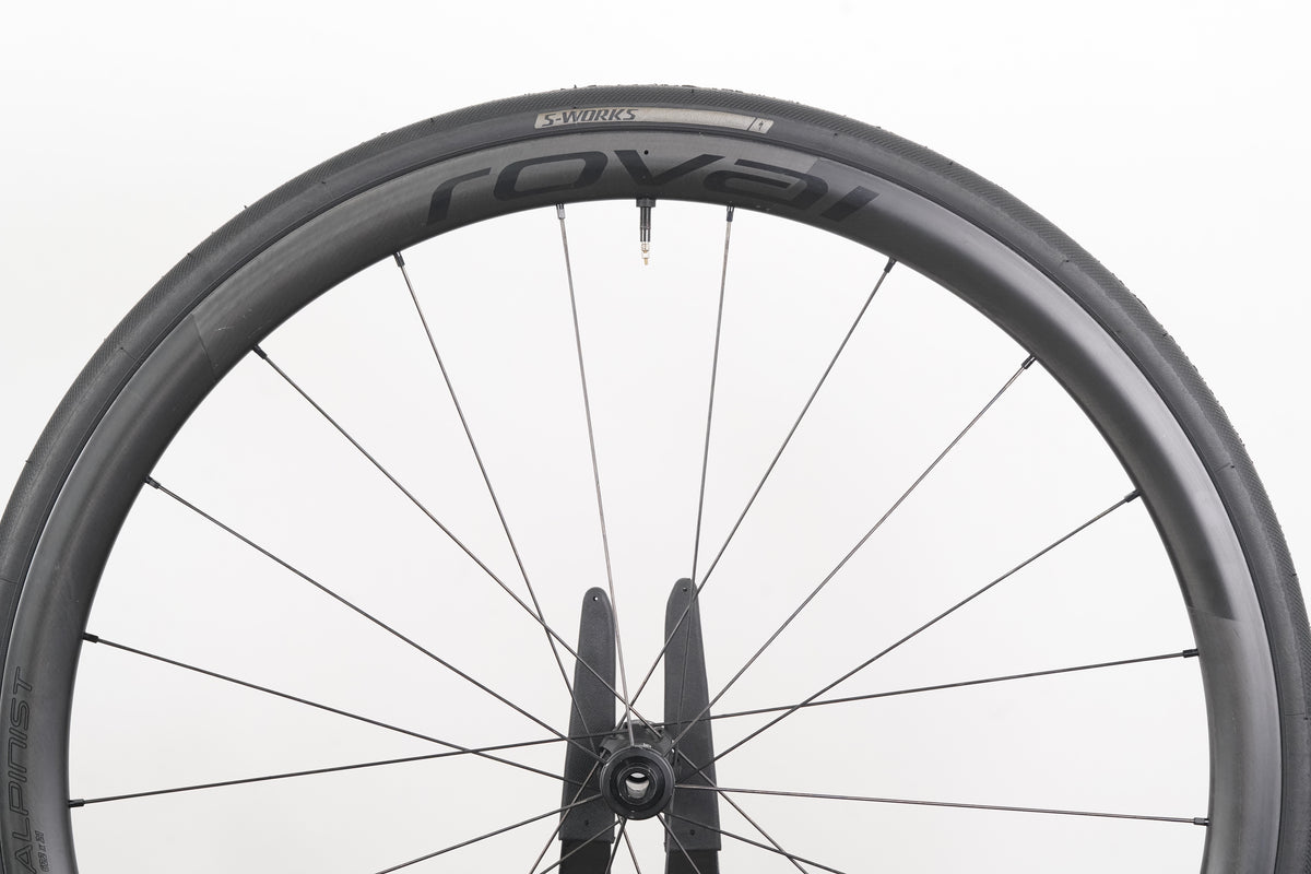 Roval Alpinist CL II Carbon Tubeless Disc Brake Wheelset Shimano/SRAM 11 Speed