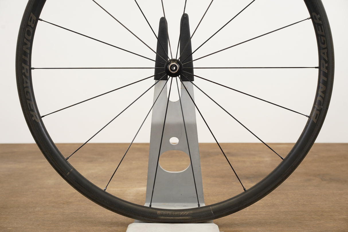 Bontrager Aeolus XXX 2 TLR Carbon Clincher Rim Brake Wheelset 11 Speed
