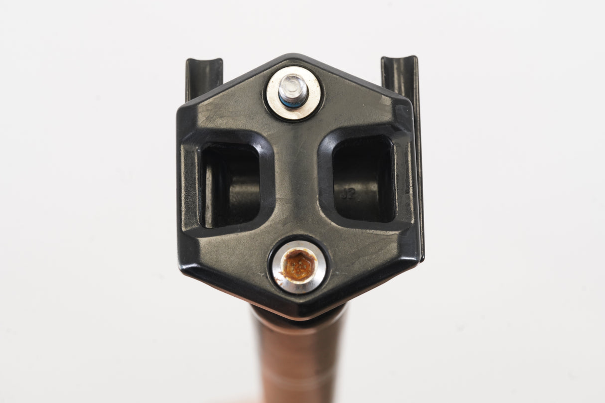 25.4mm Cannondale C2 Carbon Alloy Setback Road Seatpost