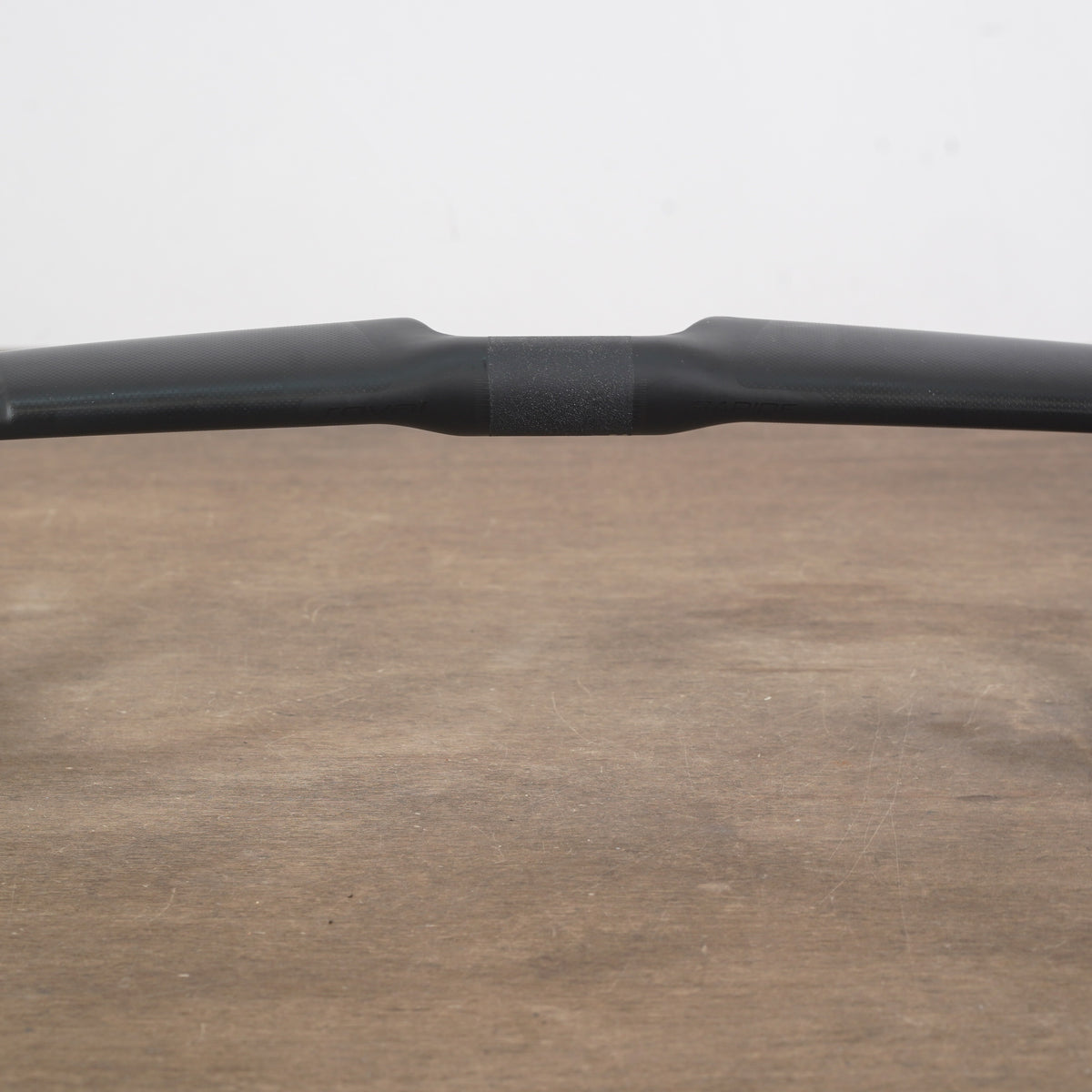 44cm Roval Rapide Carbon Aero Compact Road Handlebar 31.8mm – Elevate ...
