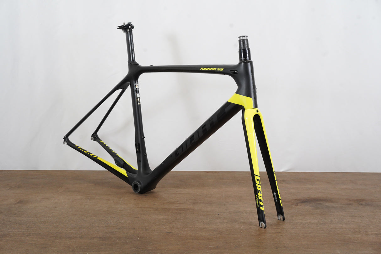 M (Medium) Giant Advanced Pro 1 Carbon Rim Brake Road Frameset