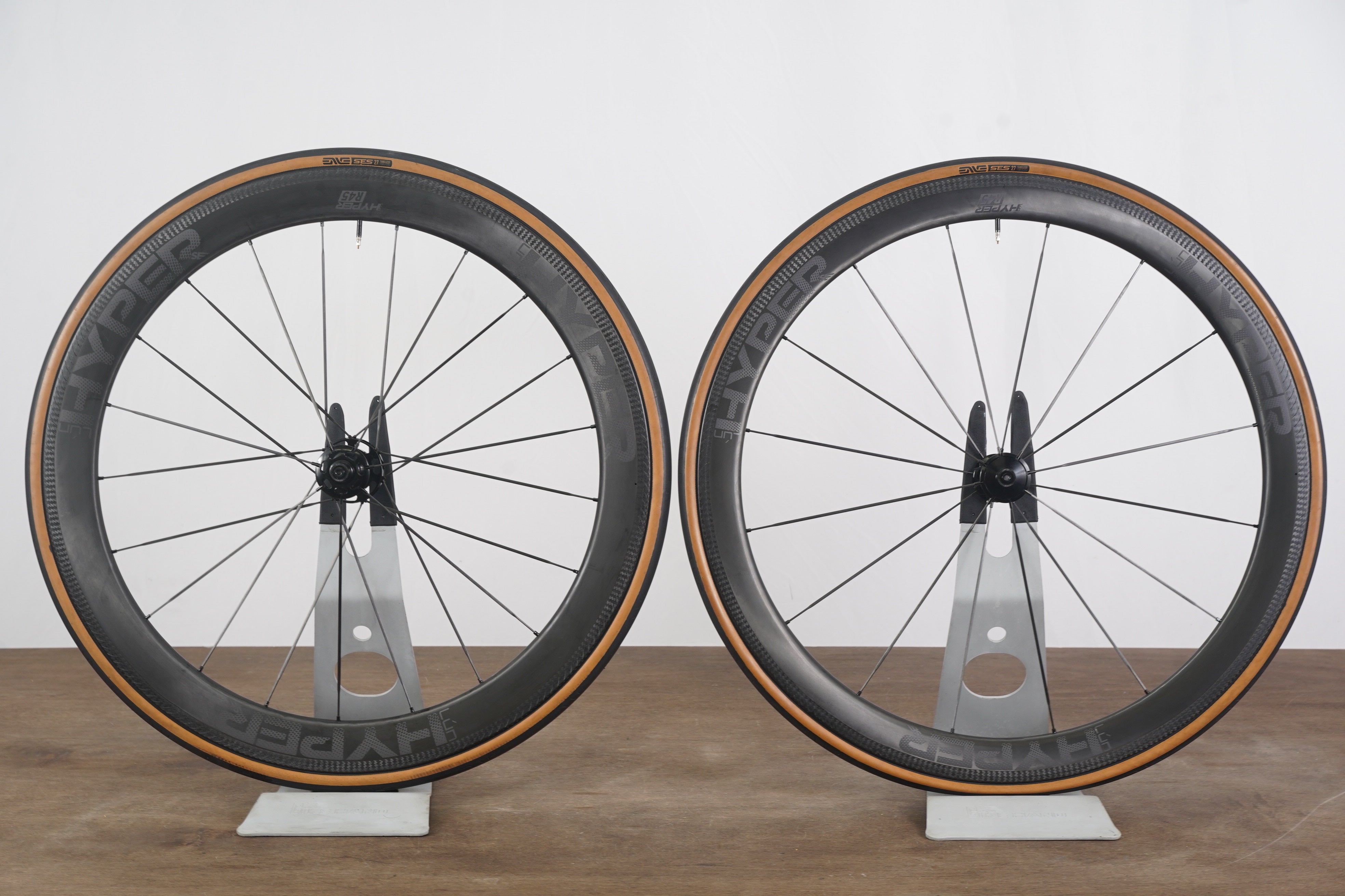 Winspace Lun Hyper R45 Carbon Tubeless Rim Brake Wheelset XDR 12