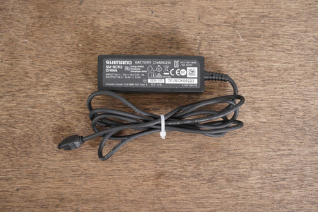 Shimano Di2 Battery Charger SM-BCR2