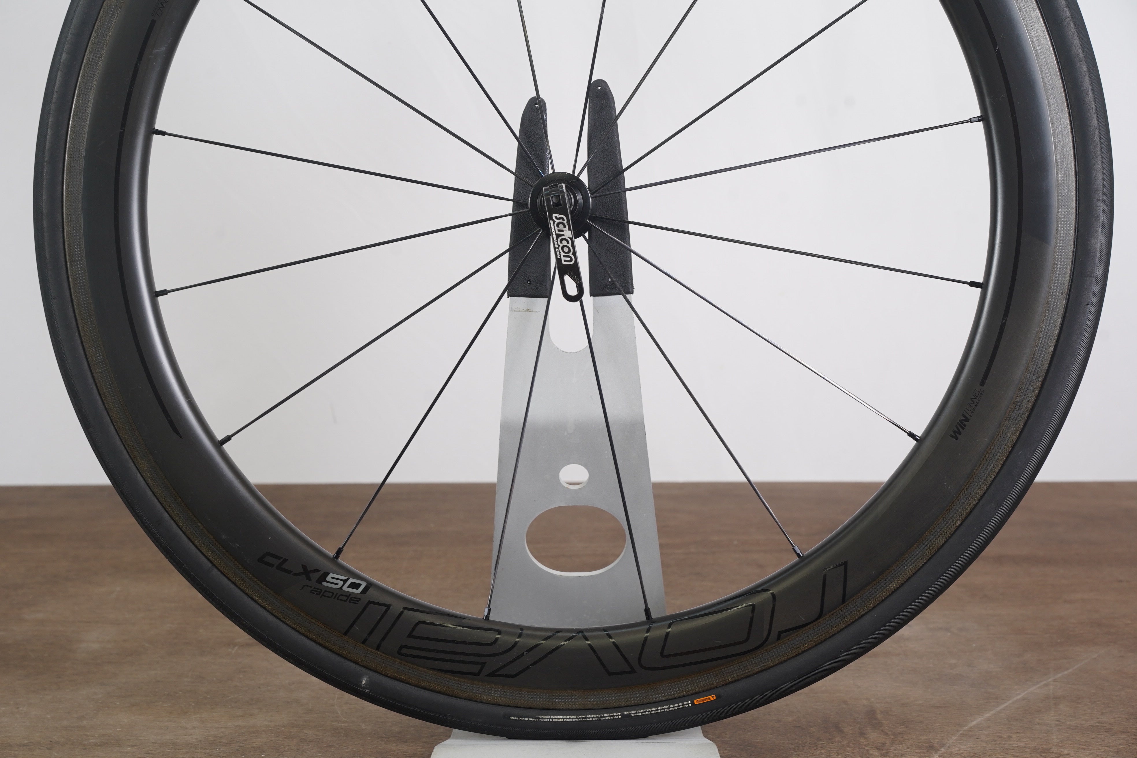 ロバールCLX50 Roval Components introduces wide, tubeless, and super light