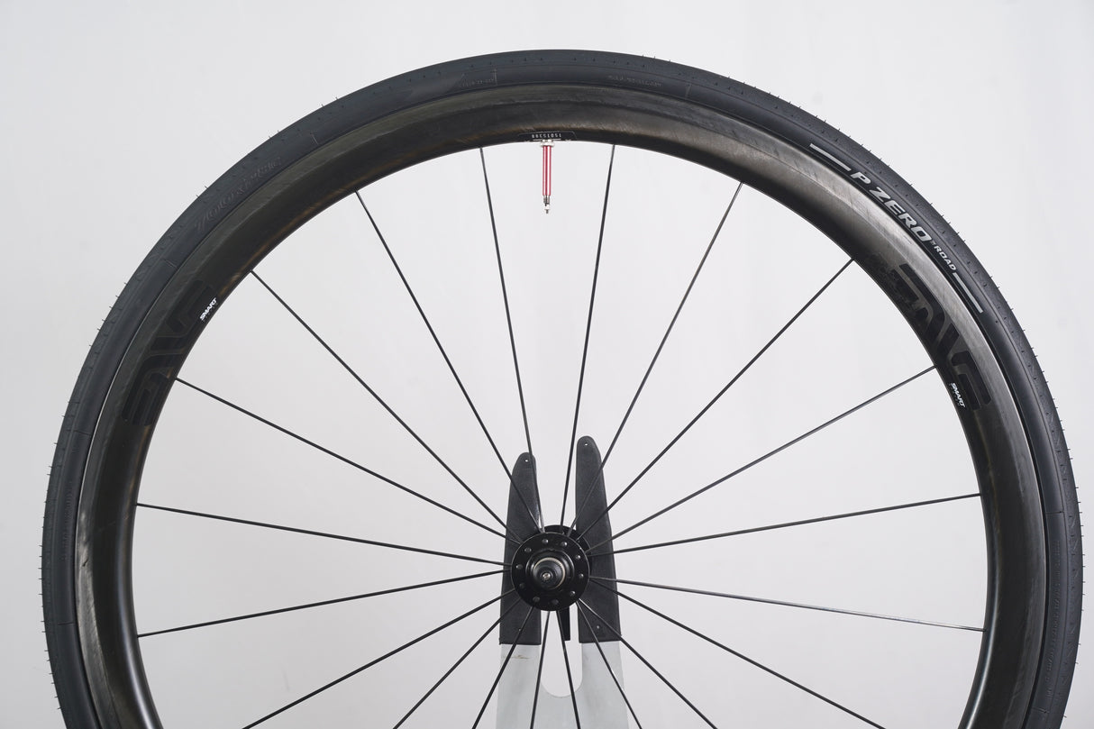 ENVE SES 3.4 DT Swiss 240s Carbon Clincher Rim Brake Wheelset 11 Speed