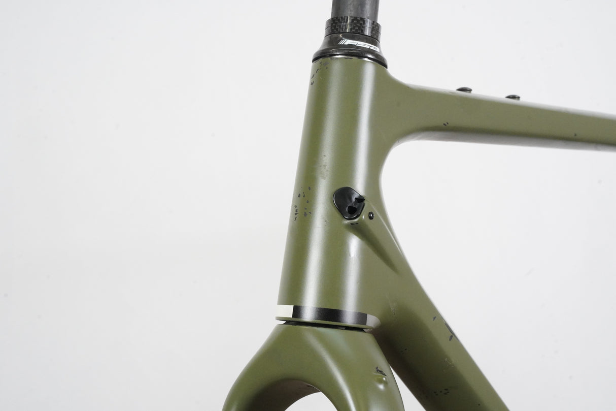 L (Large) Open U.P. Carbon Disc Brake Gravel Frameset