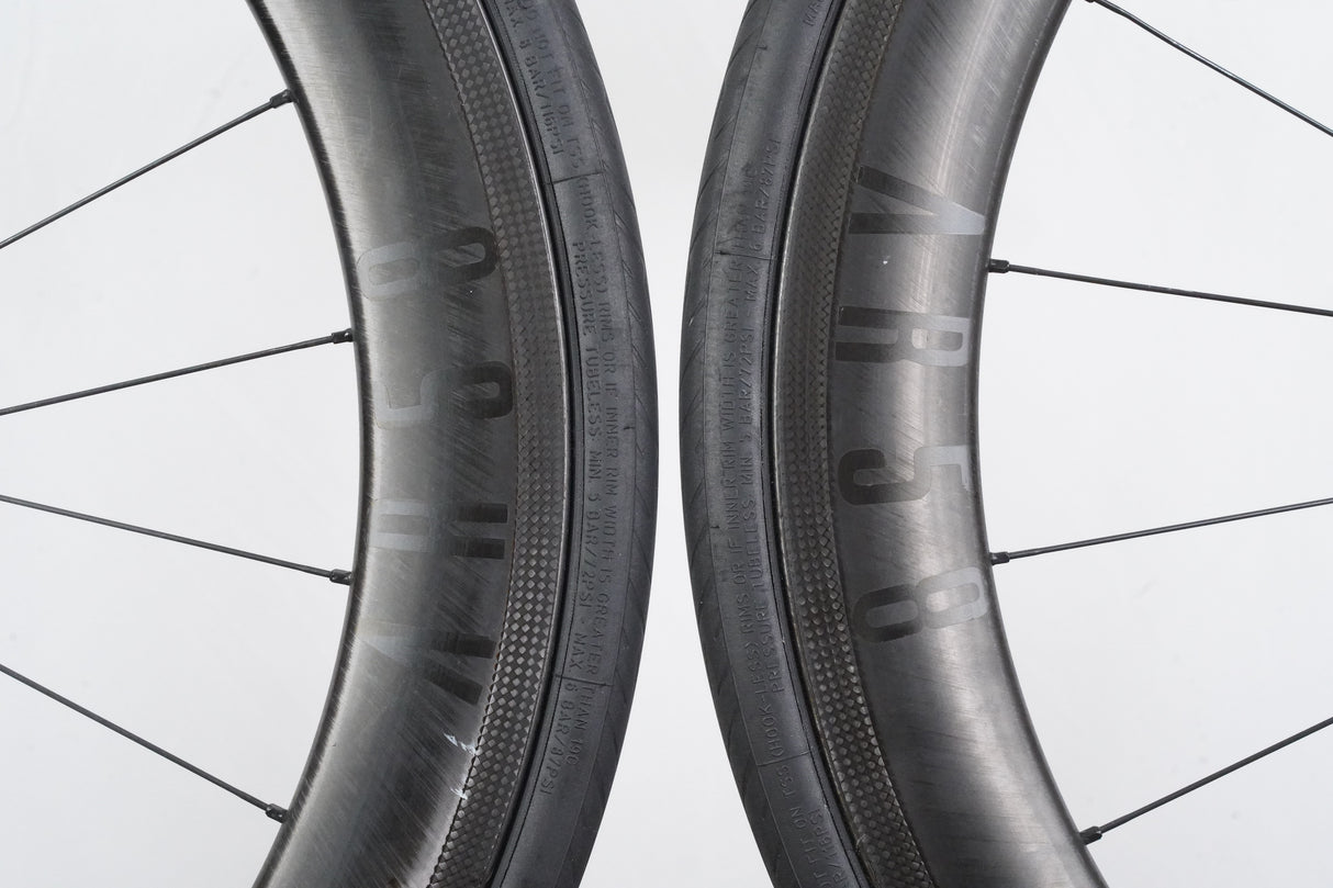 Reynolds AR58 Carbon Tubeless Clincher Rim Brake Wheelset 11 Speed AR 58
