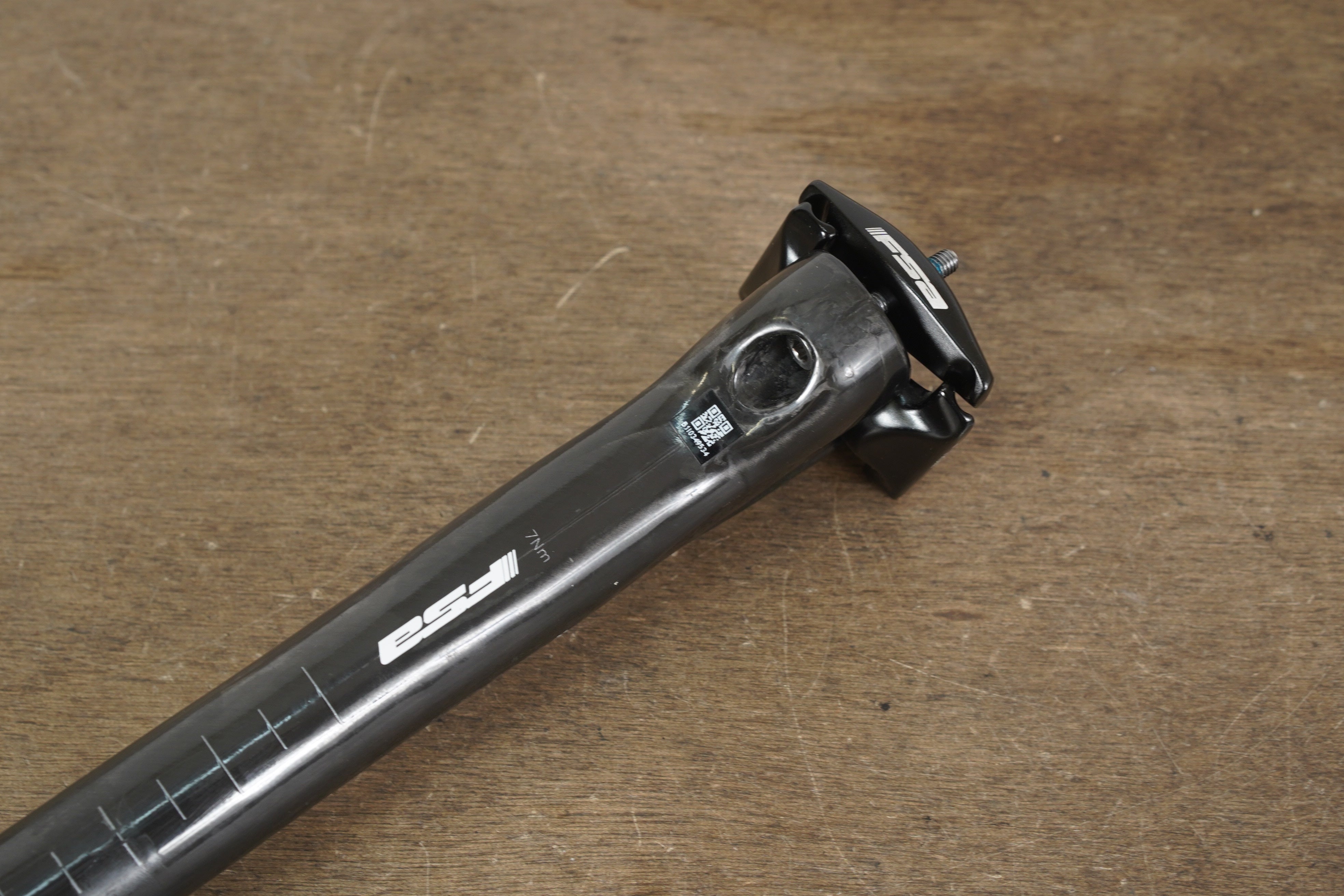 FSA K-FORCE LIGHT カーボンシートポストφ27.2mm 27.2mm FSA K-Force Light Carbon 0 Setback Road Seatpost – Elevate