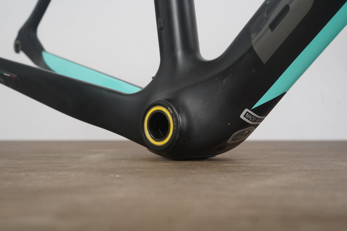 47cm Bianchi Oltre XR4 Carbon Aero Rim Brake Road Frameset