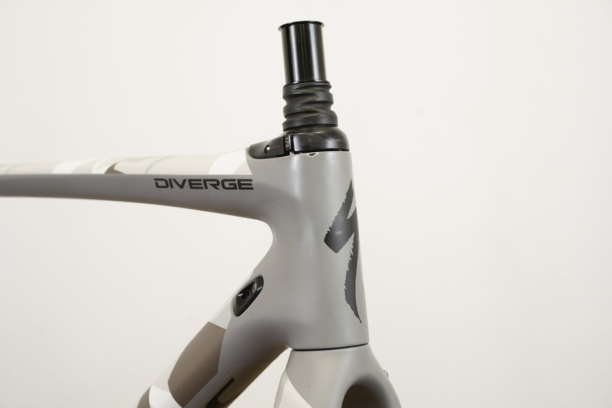 56cm Specialized S-WORKS Diverge Future Shock Carbon Disc Brake Gravel Frameset