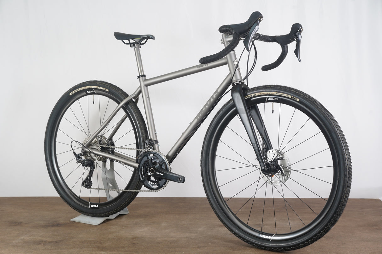 NEW 52cm Moots Routt 45 Shimano GRX RX810 11 Speed Disc Titanium Gravel Bike