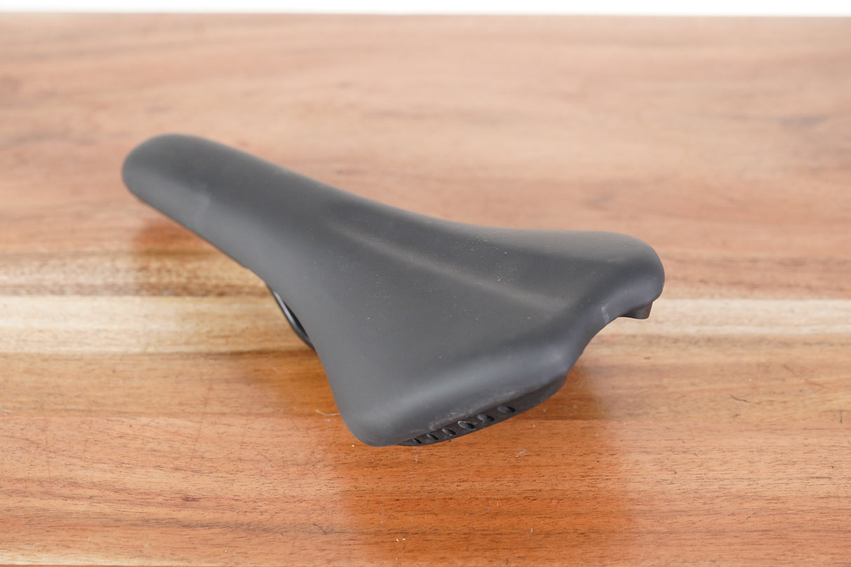 135mm Black Road Saddle 311g