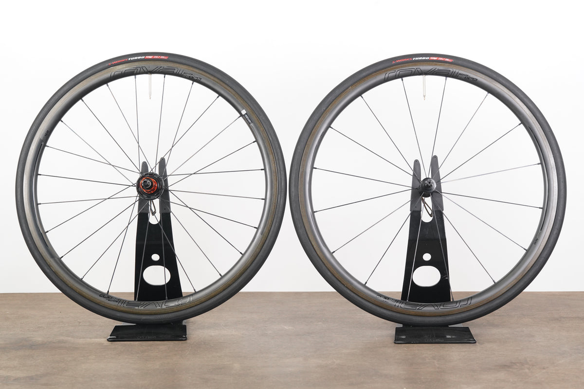 Roval CLX 32 Carbon Tubeless Clincher Rim Brake Wheelset Shimano/SRAM 11 Speed