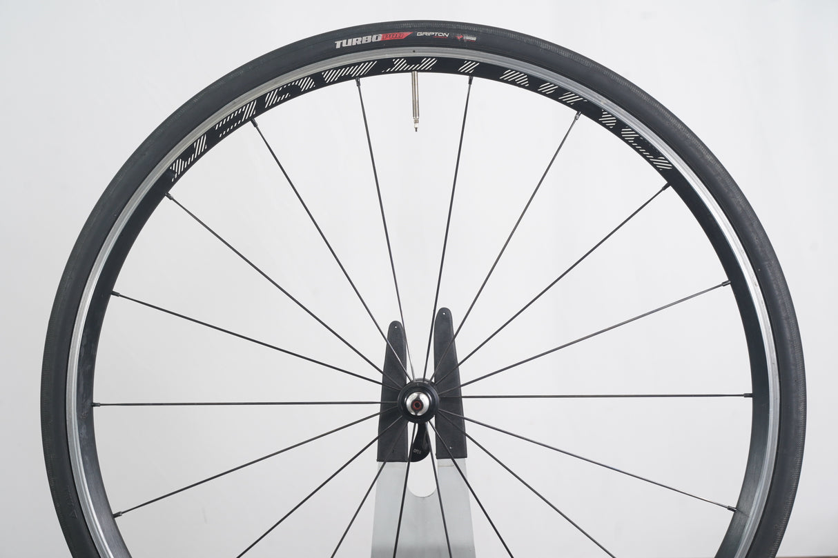 Bontrager Paradigm Elite Alloy Tubeless Clincher Rim Wheelset Shimano 11 Speed