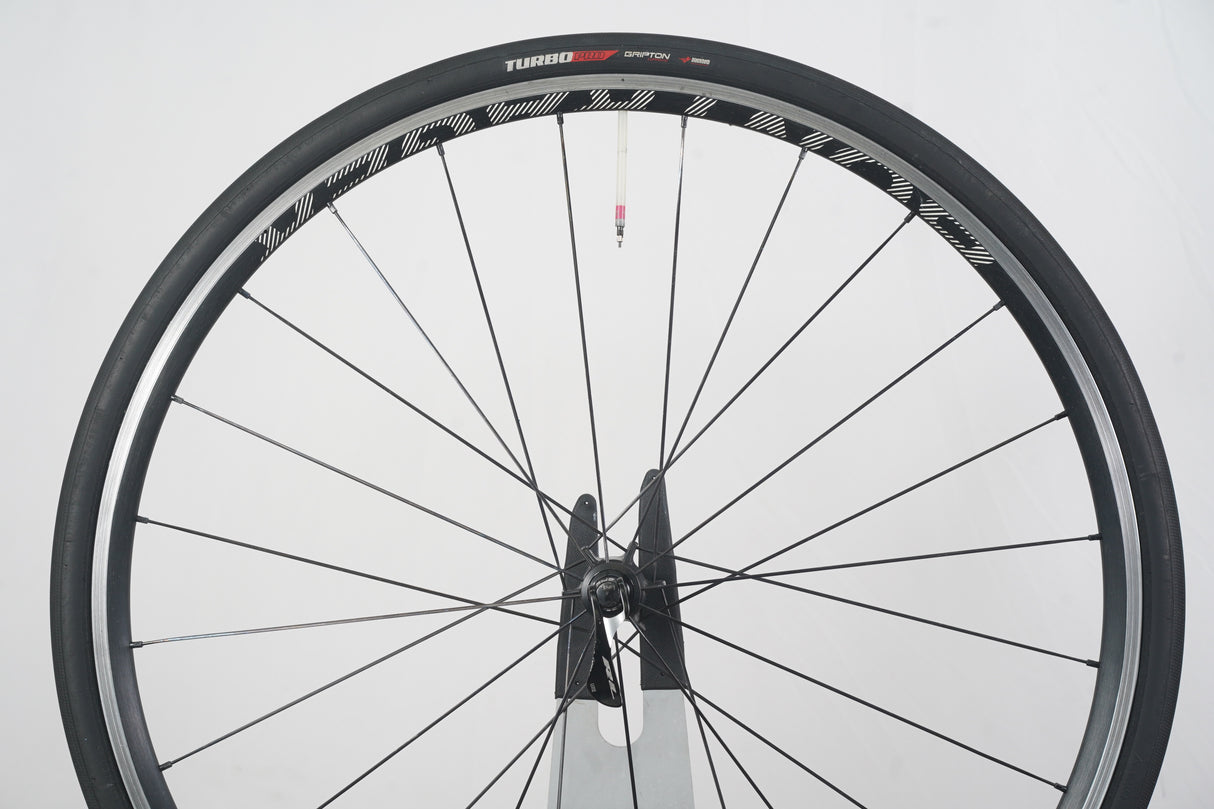 Bontrager Paradigm Elite Alloy Tubeless Clincher Rim Wheelset Shimano 11 Speed