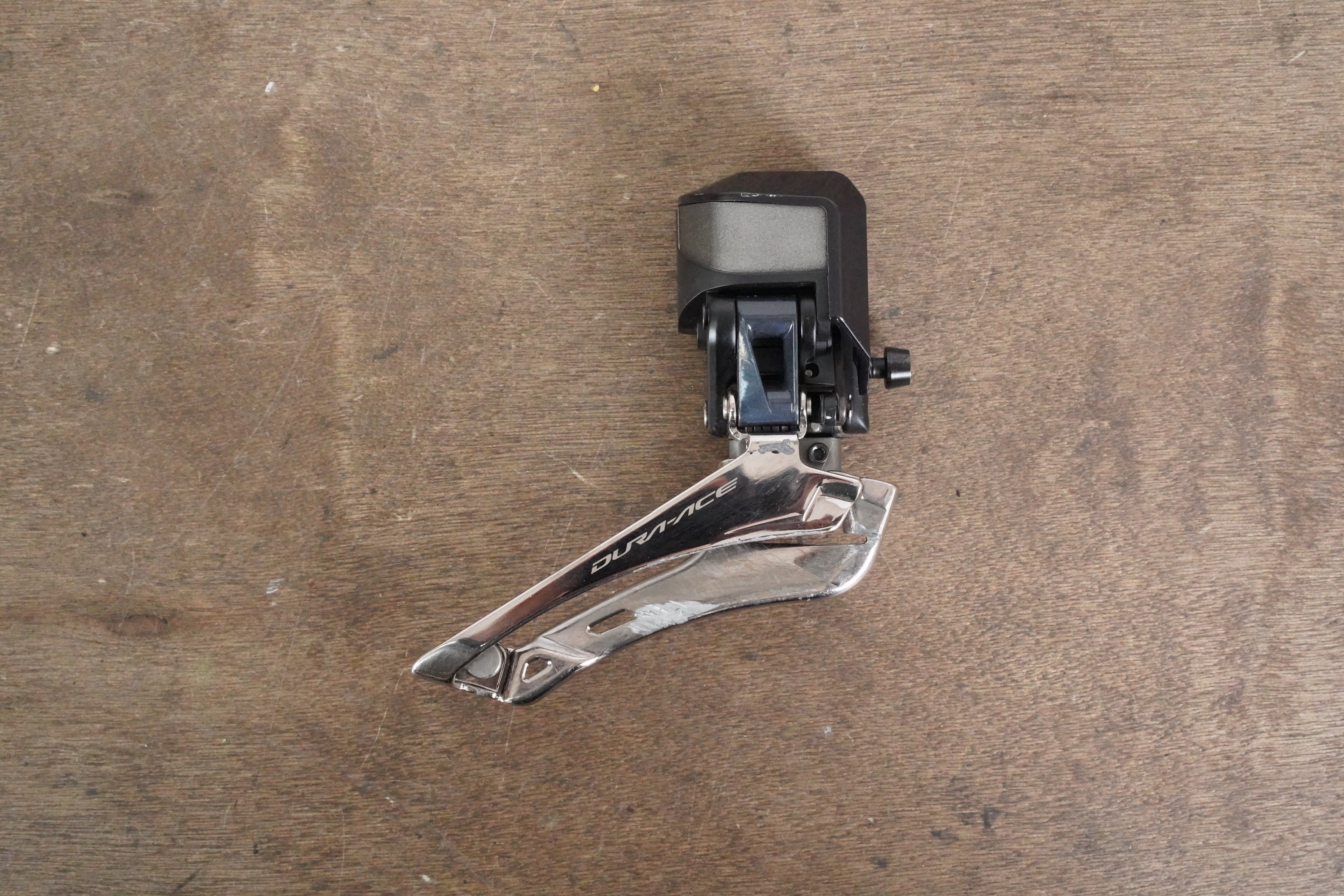 【オージェ】SHIMANO DURA-ACE FD-R9150 Di2 Shimano Dura-Ace Di2 FD-R9150 11-Speed Front Derailleur - Components