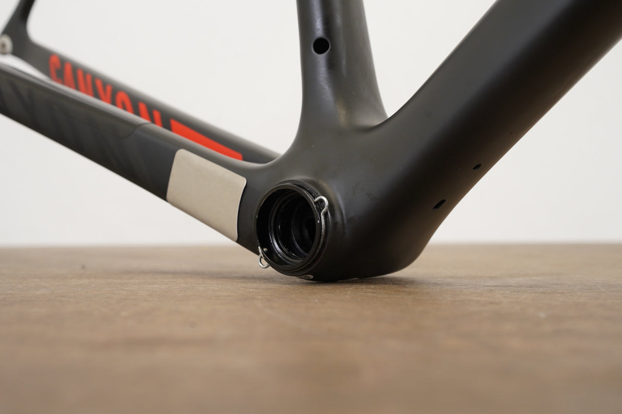 M (Medium) Canyon Ultimate CF SLX Carbon Rim Brake Road Frameset