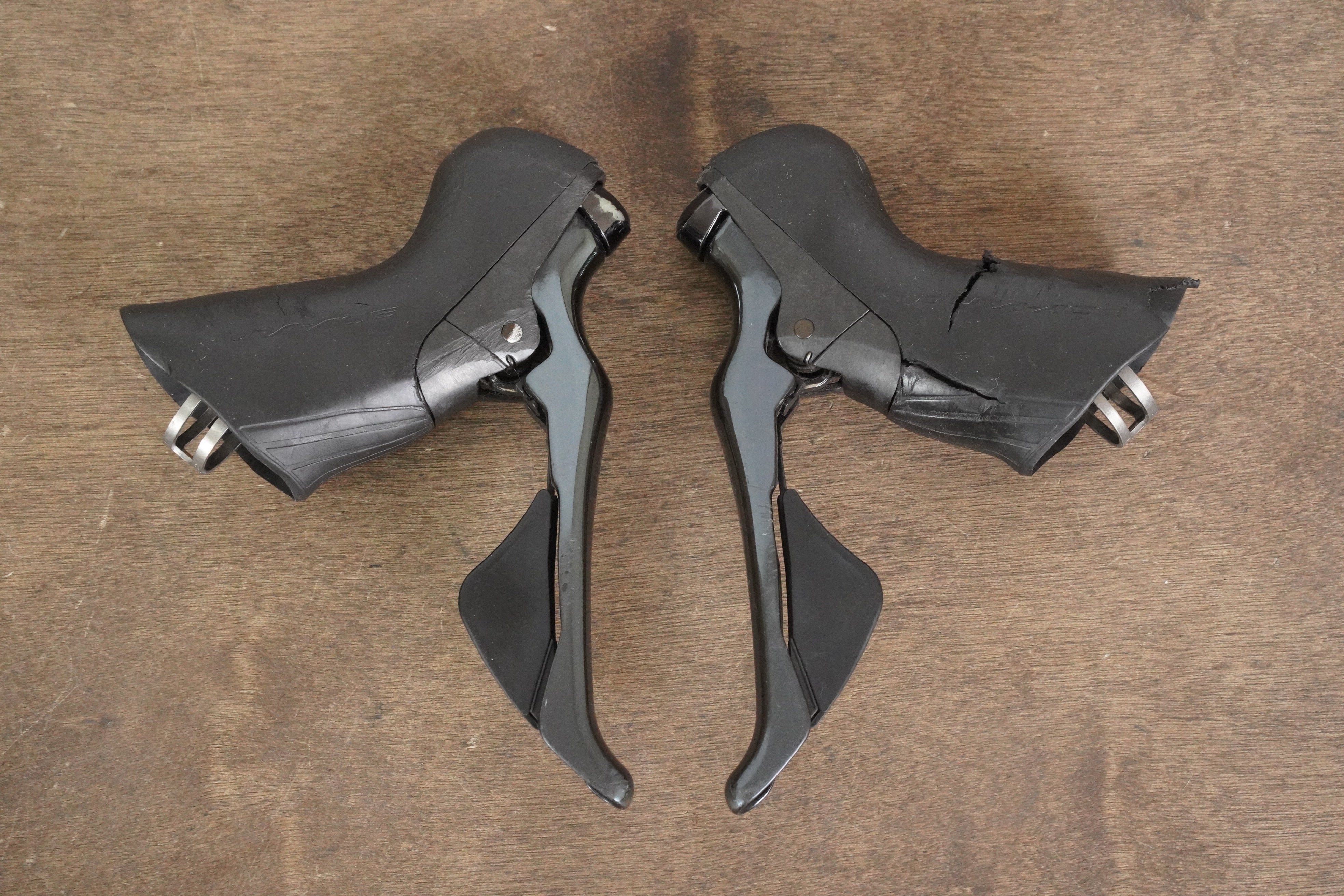 Br-r9100 R9110 前後セット Br-9110F  Br-9110RS SHIMANO ( シマノ ) キャリパーブレーキ本体 BR-R9110-R