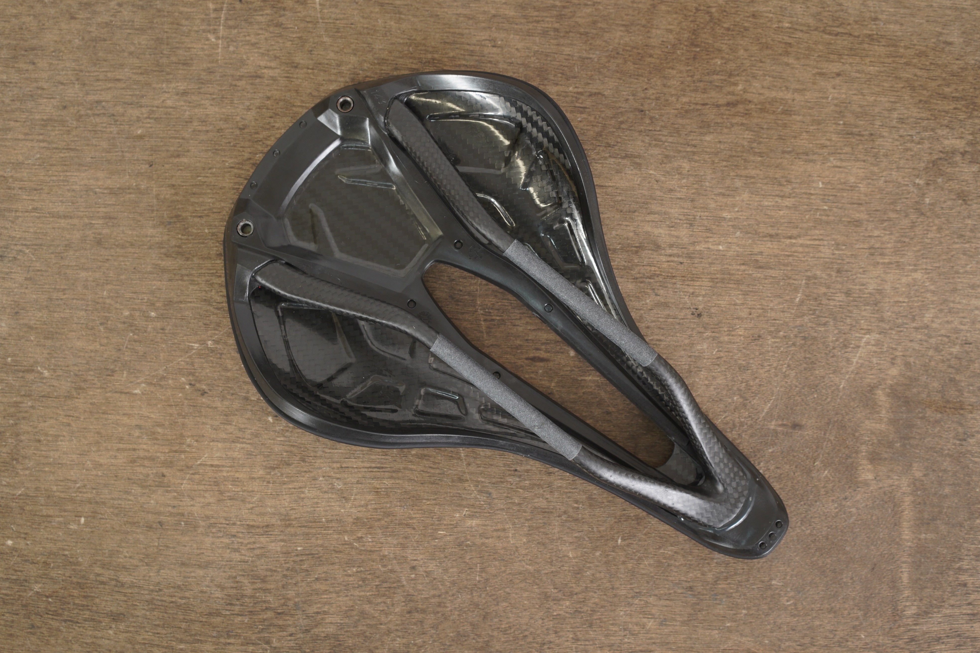 143mm Specialized S-WORKS Power Carbon Rail Road Saddle 158g