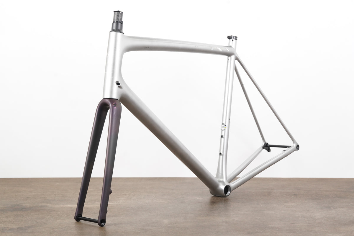 61cm Specialized S-WORKS Aethos Carbon Disc Brake Frameset *Repaired*