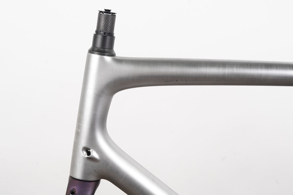 61cm Specialized S-WORKS Aethos Carbon Disc Brake Frameset *Repaired*