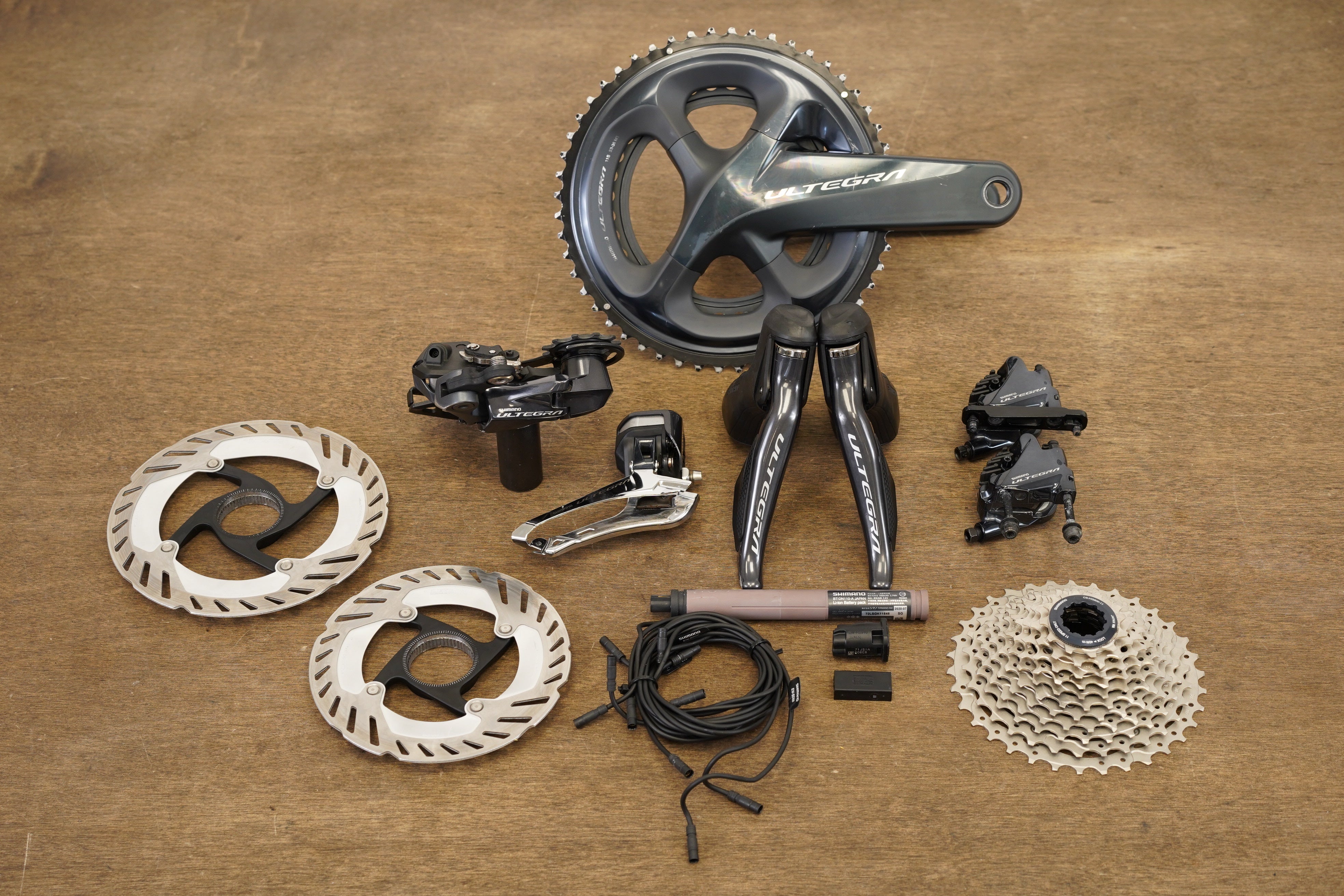 発送可値下げ交渉歓迎　SHIMANO ULTEGRA Di2 11速 r8070セット Shimano Ultegra R8070 GS Di2 11 Speed Electronic Hydraulic Disc