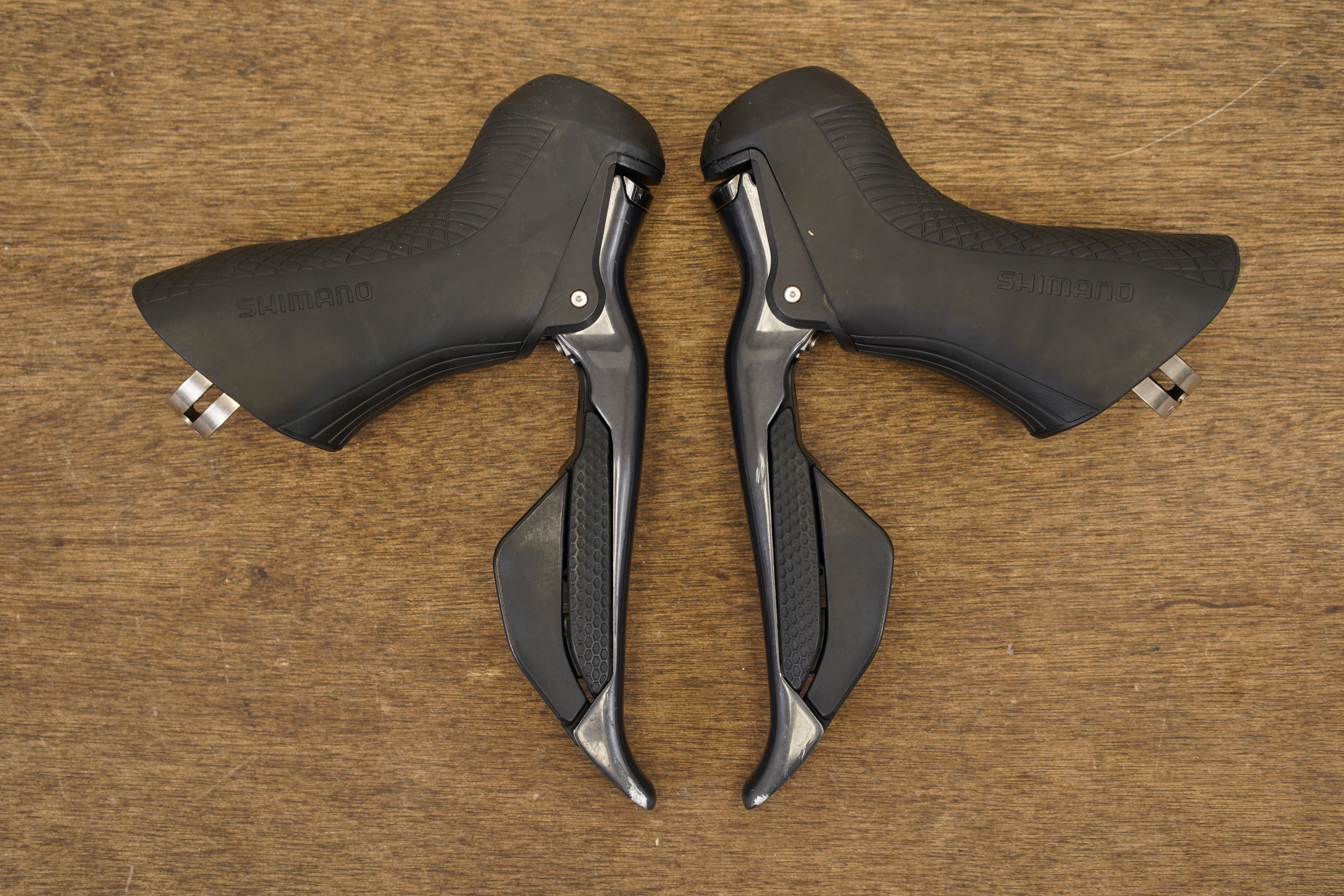 Shimano Ultegra R8070 GS Di2 11 Speed Electronic Hydraulic Disc Shimano Ultegra R8070 GS Di2 11 Speed Electronic Hydraulic Disc