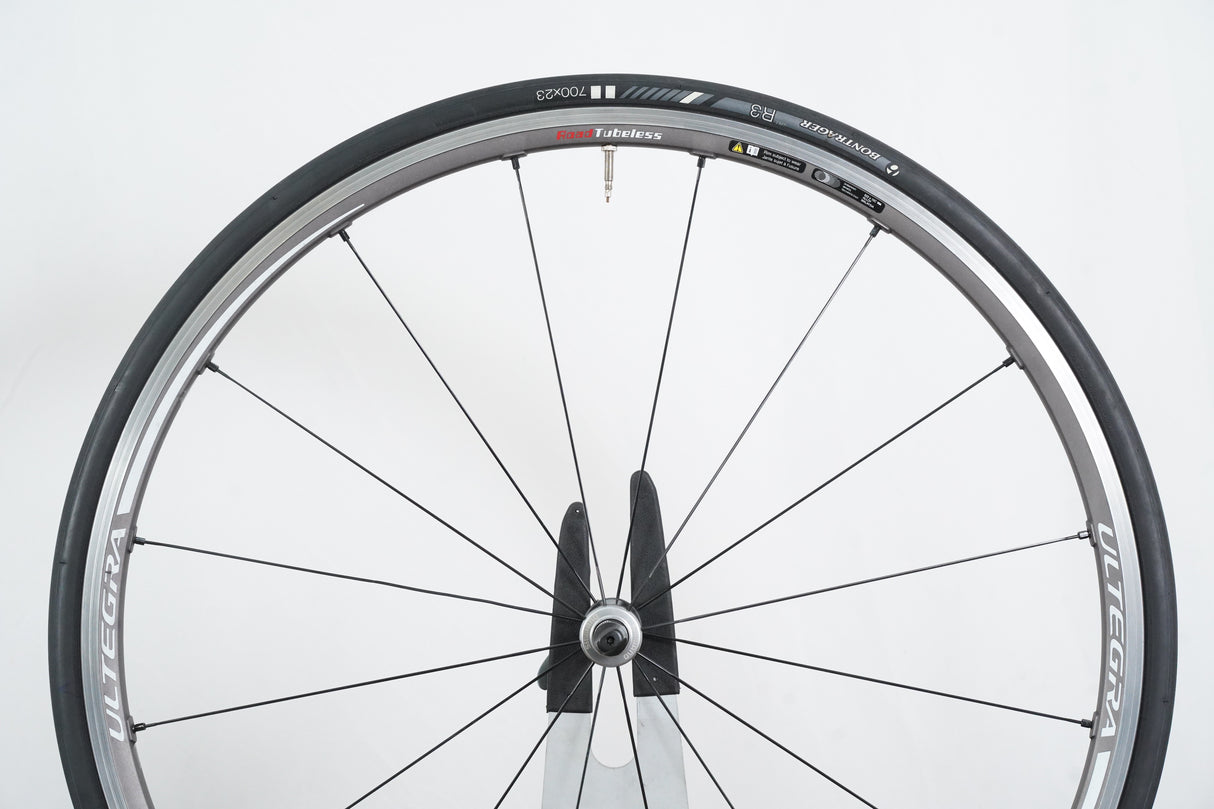 Shimano Ultegra WH-6700 Alloy Tubeless Clincher Rim Brake Wheelset 10 Speed