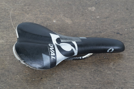 139mm Oval Concepts 900 Carbon Rail Road Saddle 209g
