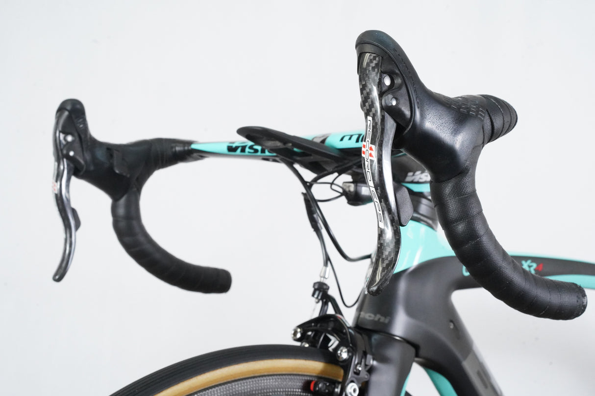 50cm Bianchi Oltre XR4 Campagnolo Record EPS 11 Speed Rim Brake Carbon Road Bike