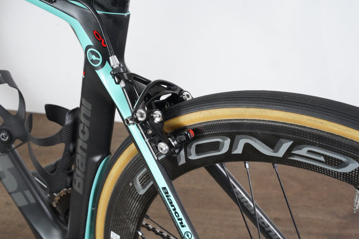50cm Bianchi Oltre XR4 Campagnolo Record EPS 11 Speed Rim Brake Carbon Road Bike