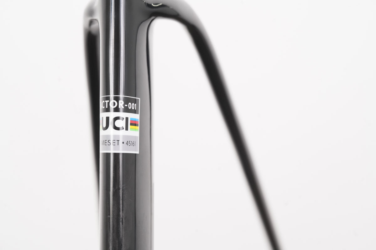 NEW TAKE-OFF 54cm Factor Ostro VAM V2 2.0 Carbon Disc Brake Road Frameset