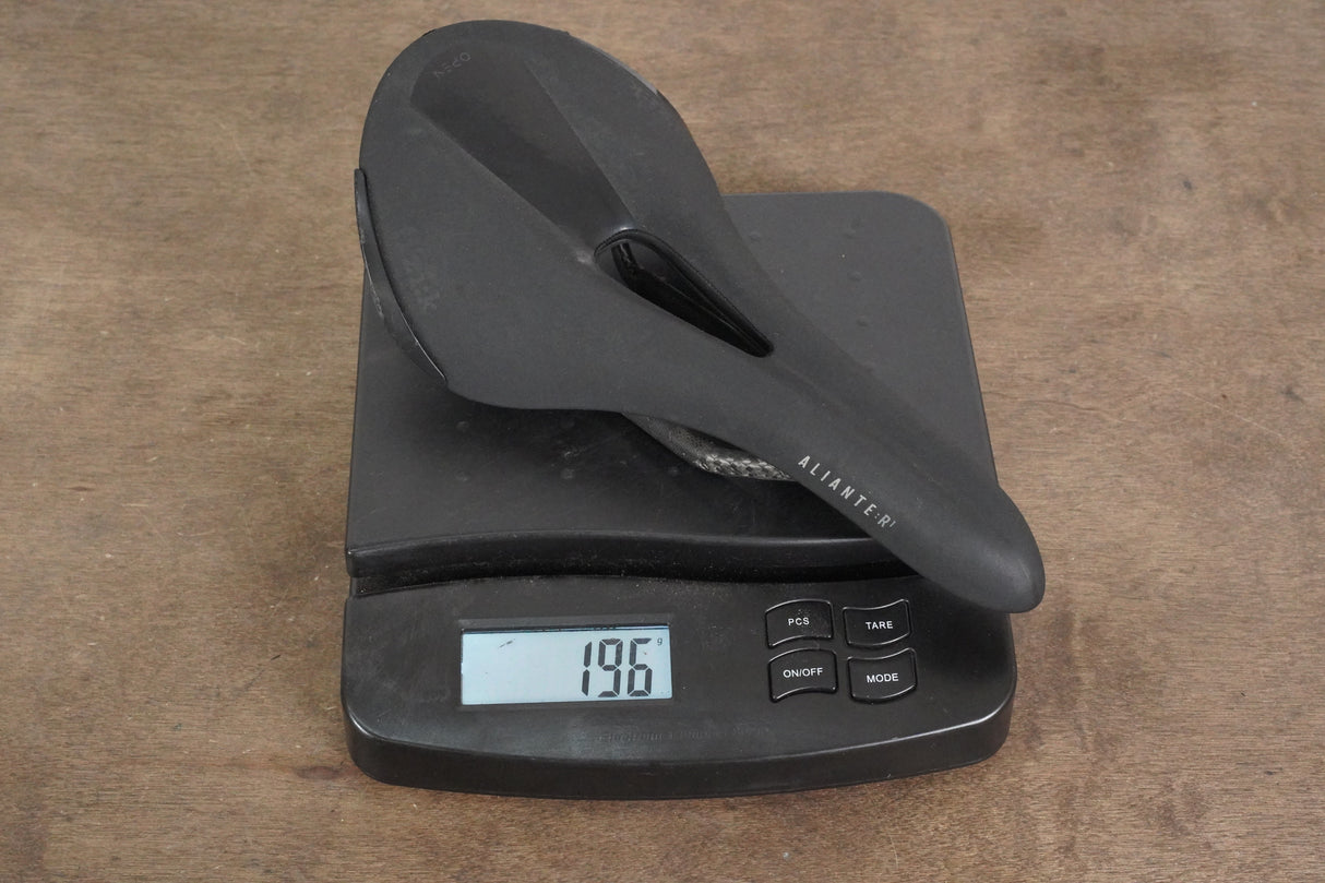 140mm (Regular) Fizik Aliante Open R1 Carbon Rail Road Saddle 196g