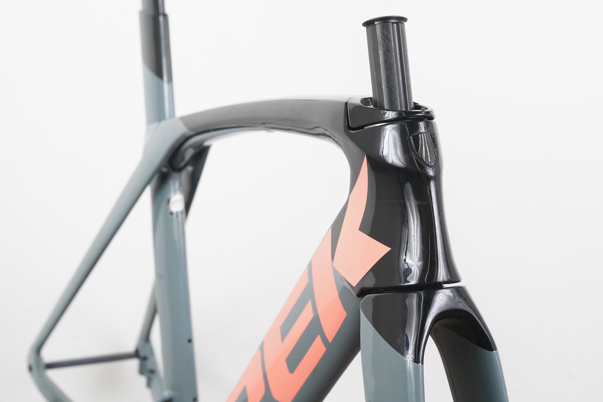 2023 54cm Trek Madone SL 7 G6 Carbon Aero Disc Road Frameset SL7 *Needs Service*