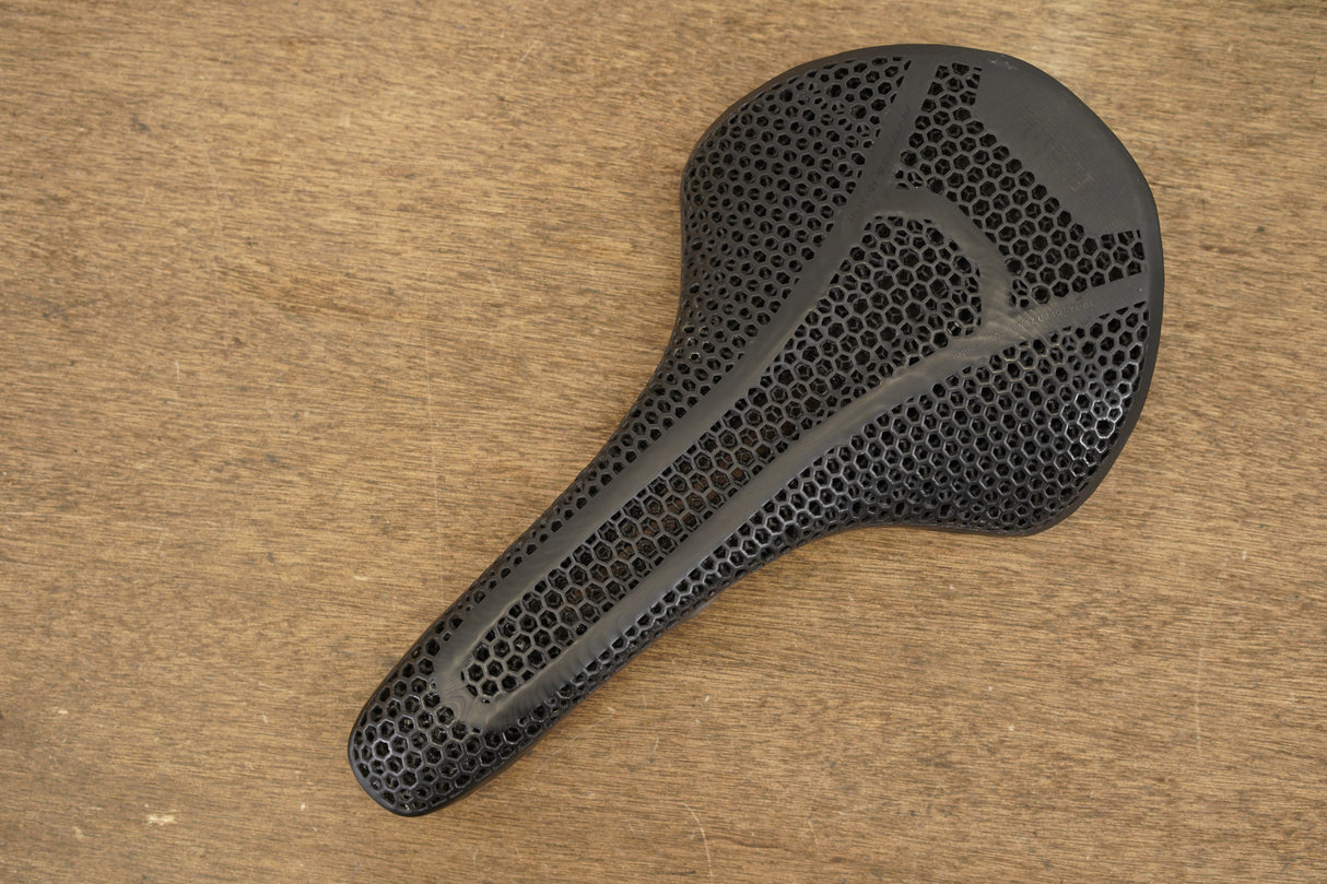 150mm Fizik Tempo Aliante Adaptive R1 Carbon Rail Road Saddle 189g