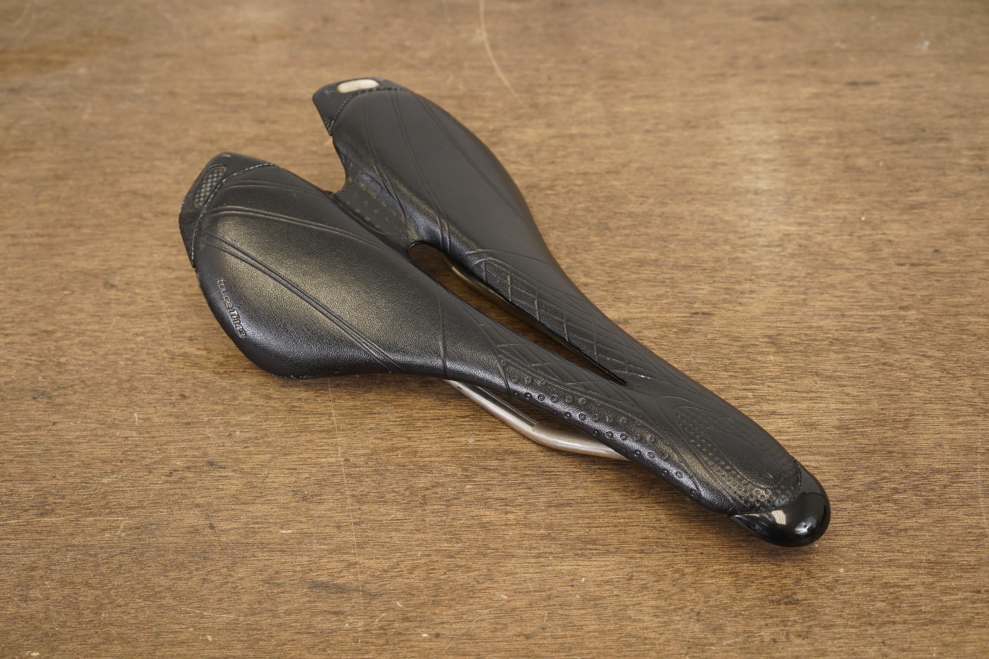 143mm Specialized Toupe Expert Titanium Rail Road Saddle 165g