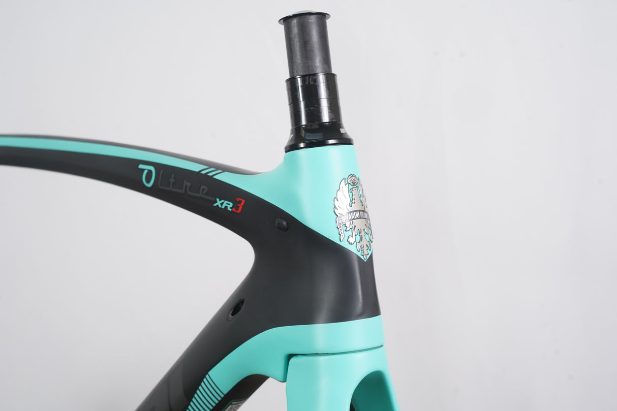 53cm Bianchi Oltre XR3 CV Carbon Disc Brake Road Frameset