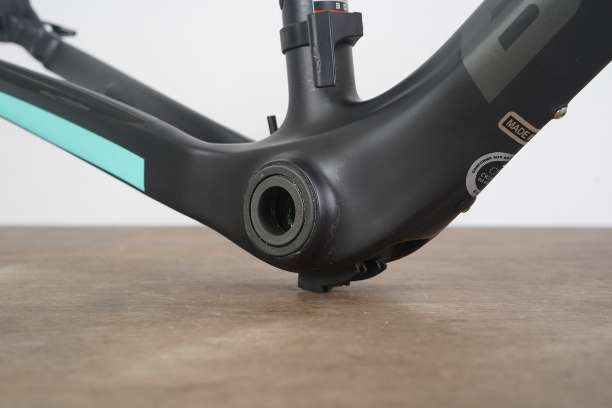 53cm Bianchi Oltre XR3 CV Carbon Disc Brake Road Frameset
