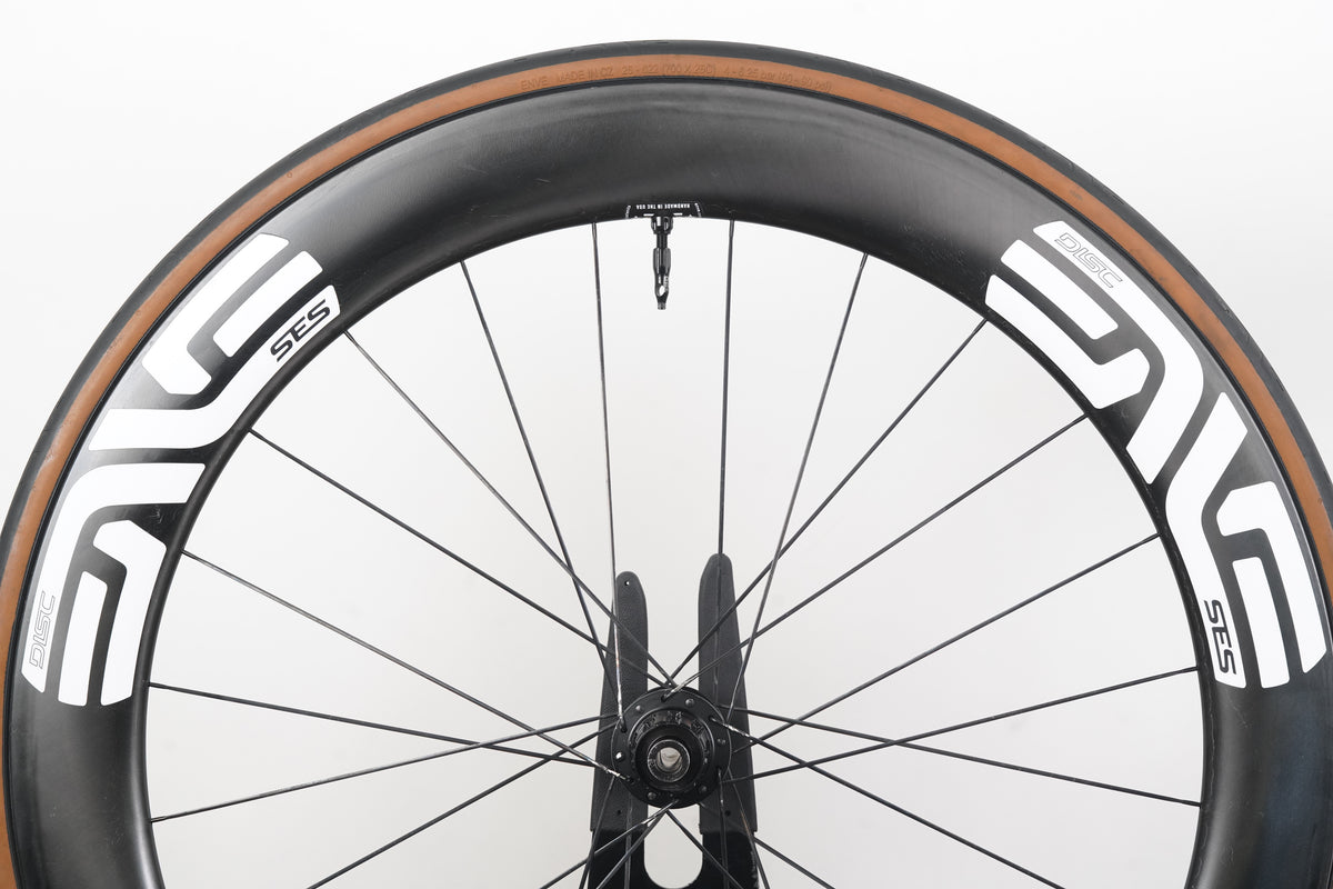 ENVE SES 5.6 Carbon Tubeless Clincher Disc Wheelset Shimano/SRAM 11 Speed