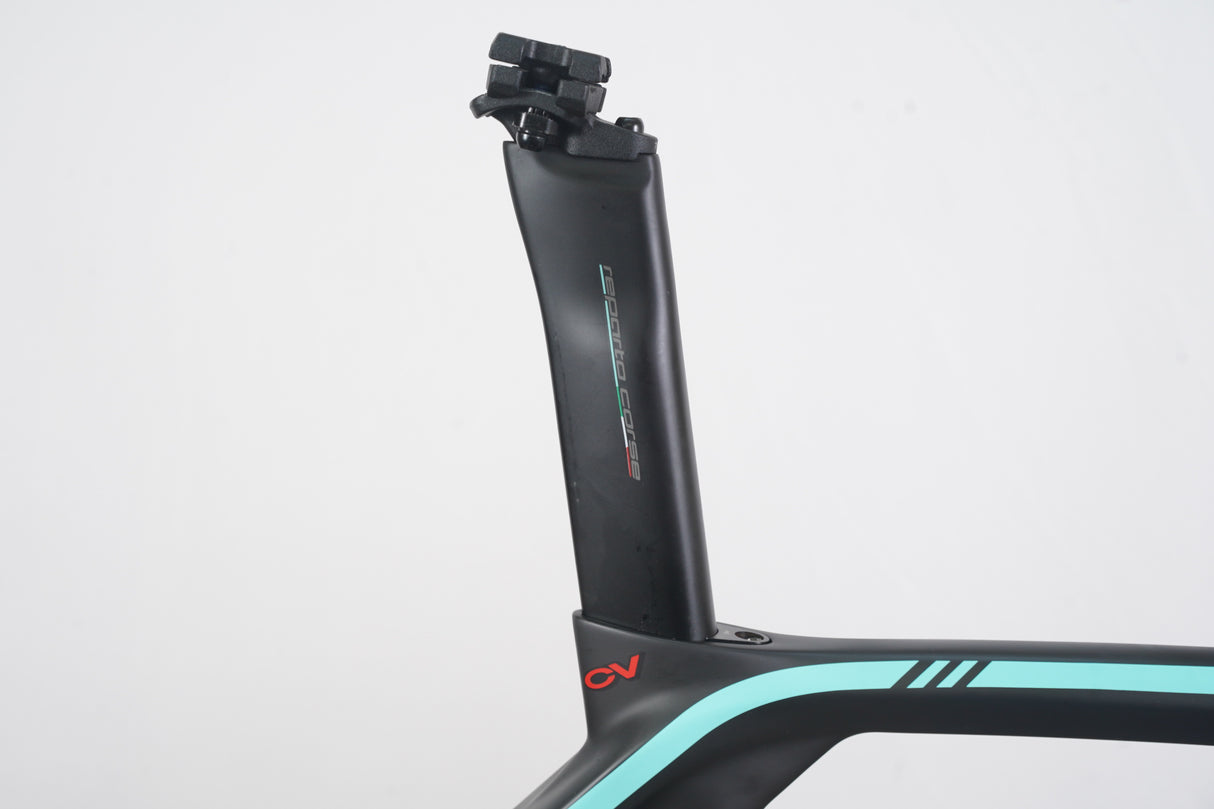53cm Bianchi Oltre XR3 CV Carbon Disc Brake Road Frameset