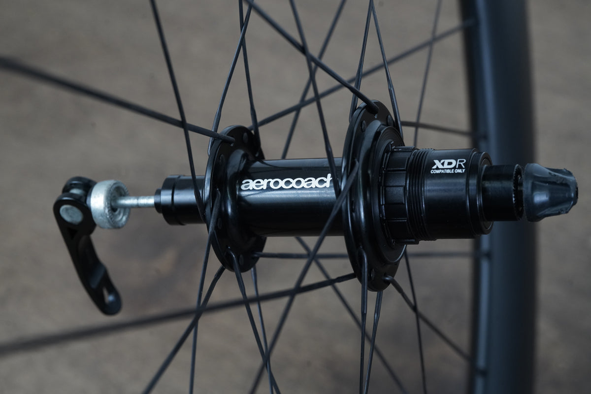 AeroCoach AEOX Zephyr Carbon Tubeless Clincher Rim Brake Wheelset XDR 12 Speed