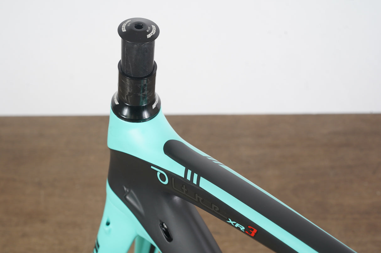 53cm Bianchi Oltre XR3 CV Carbon Disc Brake Road Frameset