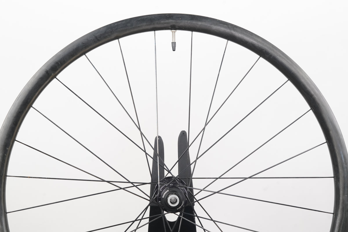 Carbon White Industries CLD Tubeless Disc Brake Wheelset Shimano/SRAM 11 Speed